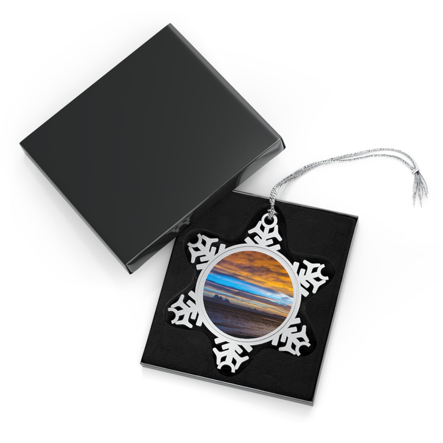 Blissful Paradise Pewter Snowflake Ornament Unique High-quality Pewter Ornaments with Picture