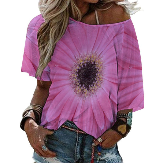 Pink Gerber Daisy Loose-Fit 3/4 Sleeve Boat Neck T-Shirt