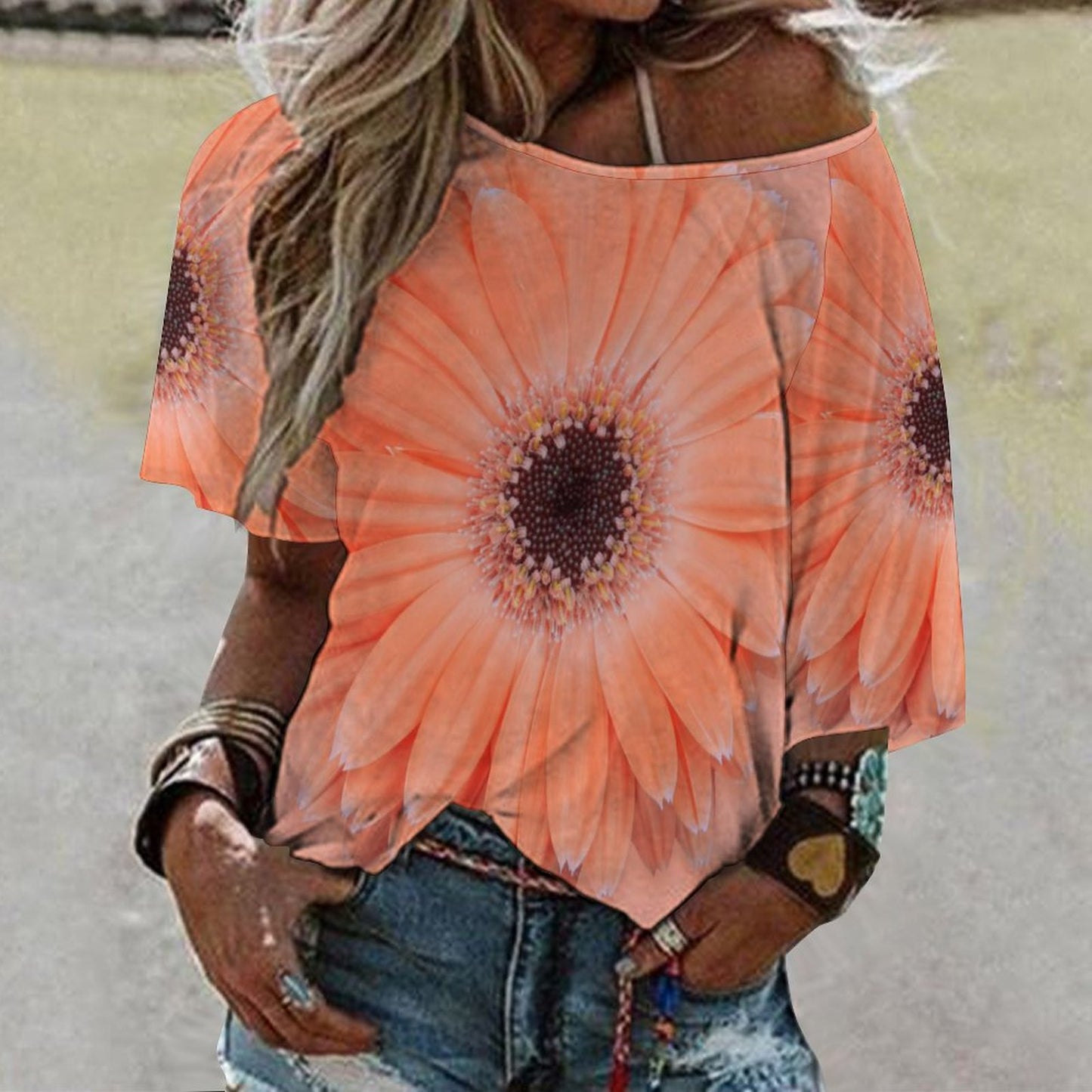 Apricot Gerber Daisy180gsm Women’s Off the Shoulder Half-Sleeve T-shirt